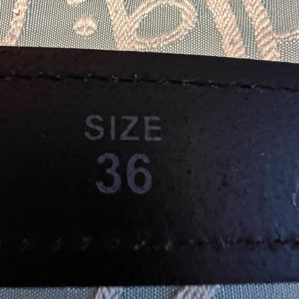 Dickies Genuine Leather Belt - Picture 7 of 10